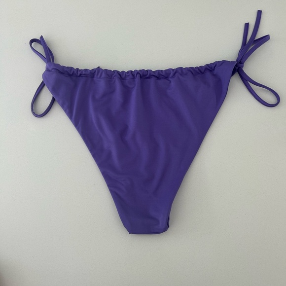 Londre Ruched Drawstring Bottom in Grape Purple - Picture 2 of 4